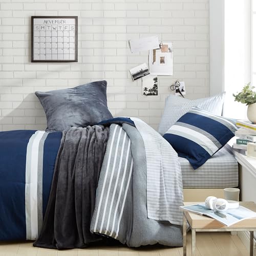 Nautica - Twin/Twin XL Comforter Set, Soft Brushed Bedding with a Relaxed Feel for Year-Round Use, 2 Piece Bed Set with Matching Pillowcase (Heathered Block Grey) Nautica