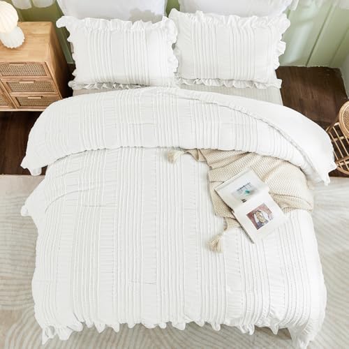 WONGS BEDDING White Queen Comforter Set,Boho Ruffle Comforter for Queen Bed,Soft Seersucker Shabby Chic Bedding Set with 1 Comforter,2 Tufted Pillowcases 90"×90" WONGS BEDDING