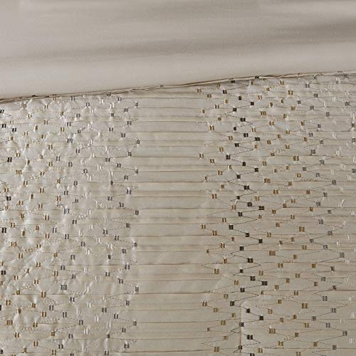 Madison Park Camelia Cozy Comforter Set-Trendy Design All Season Down Alternative Luxury Bedding with Matching Shams, Decorative Pillows, California King (104 in x 92 in), Natural 8 Piece Madison Park