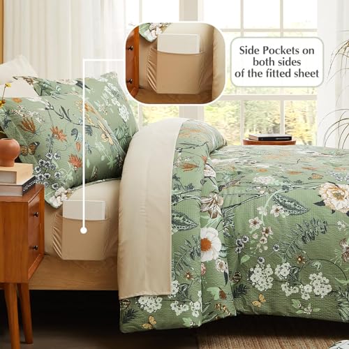 CASAAGUSTO Queen Comforter Set, 7 PCS Green Butterfly Floral Comforter Set with Flowers Leaves Pattern, Soft Seersucker Design All Season Queen Size Bedding Set(90"X90") CASAAGUSTO