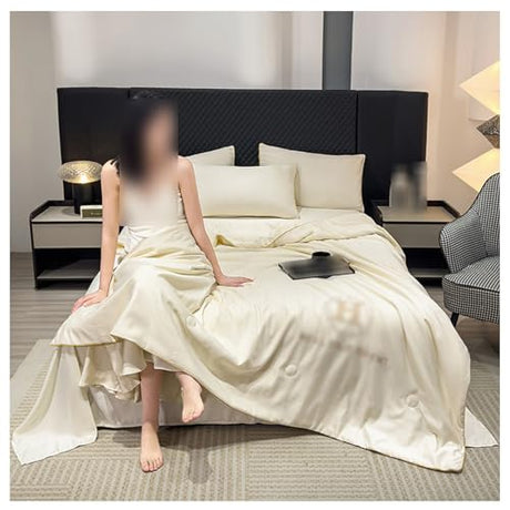 RDIAYDN Summer Duvet, Cool Quilt Single Ice Silk Summer Duvet, Light and Thin Summer Duvet, Lightweight and Breathable, Cooling Blanket, Machine Washable (A, 150 x 200 cm) RDIAYDN