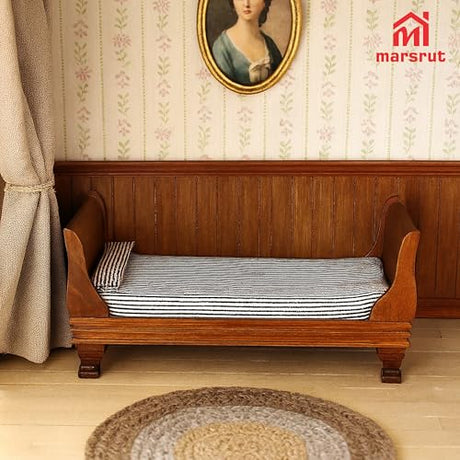 1:12 Scale Doll House Miniature Single Bed with Bedding Fabric & Pillow, Wooden Vintage Victorian European Style Bedroom Furniture Decor Christmas Accessories, Mini Sleigh Bed for 6 Inch Dolls Marsrut