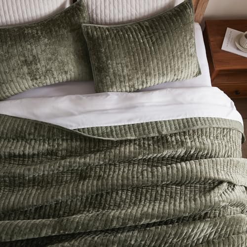 LEAONME Velvet Quilt King Size 98''x106'', Lightweight Olive Green Velvet Comforter Set with 2 Matching Shams, Soft Cross Stitch Bedspread Coverlet Bedding Set for All Season LEAONME