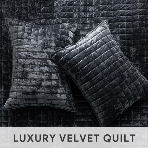 RECYCO Luxury Velvet Quilt Set King Size Bedding Sets, Ultra Soft Velvet Comforter Set, Lightweight Channel Box Stitch Oversized Bedspread Coverlet for All Season, with 2 Shams, Black RECYCO
