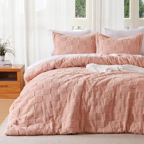 Joiedomi Tufted Full Size Comforter Set, 3 Pieces Coral Pink Boho Full Bedding Set with 1 Plaid Geometric Comforter and 2 Pillow Shams, Checkered Bed in a Bag for All Seasons Joiedomi