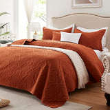 LEAONME Full/Queen Quilt Set 3 Pieces, Lightweight Burnt Orange/Rust Bedspread-90''x98'', Soft Microfiber Summer Quilt, Luxurious Warm Coverlet Set for All Seasons (Includes 1 Quilt, 2 Shams) LEAONME