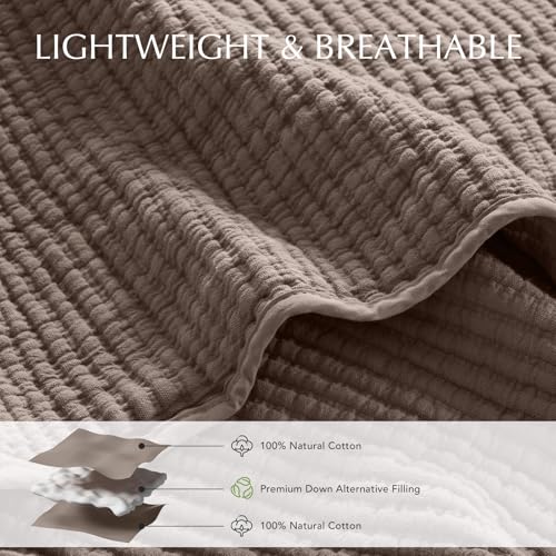EVERGRACEHOME Cotton Coverlet Set King Size 3 Pieces, Lightweight Soft Ribbed Matelassé Bedspread Quilt Set, Cozy Oversized Quilted Bedding Set with 2 Pillow Shams for All Seasons, Mocha Brown EVERGRACEHOME