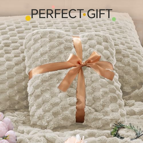 BEDELITE Fluffy King Size Comforter Set - Linen Fleece Soft Comforter for King Size Bed, Luxury Warm Bedding Set for Winter, Fuzzy Bed Set 3 Pieces (1 Comforter, 2 Pillowcases) BEDELITE