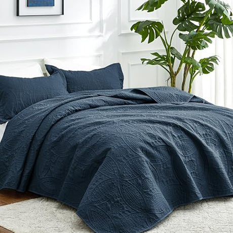 Love's cabin Quilts for Queen Bed Navy Blue Bedspreads - Soft Bed Summer Lightweight Bedspread Comforter - Modern Style Coin Pattern Coverlet for All Season - 3 Pieces (1 Quilt, 2 Pillow Shams) Love's cabin
