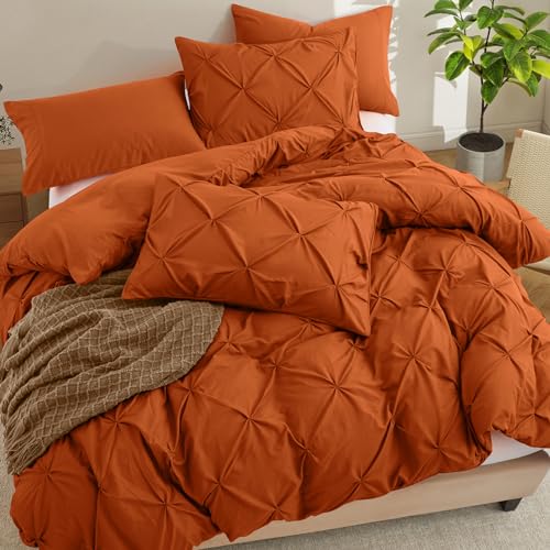 VACVELT 5 Piece Pinch Pleated Duvet Cover Full/Queen Size Set, Burnt Orange Pintuck Duvet Cover with Zipper & 8 Ties, Shabby Chic Microfiber Duvet Cover + 2 Pillow Shams + 2 Pillowcases, No Comforter VACVELT