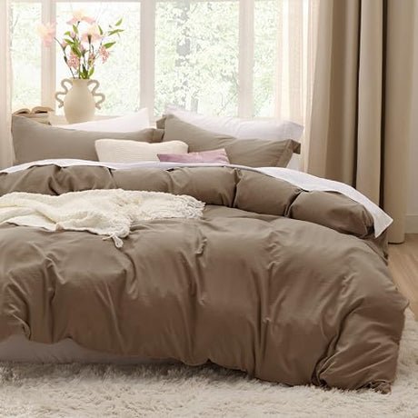 Bedsure Coffee Duvet Cover Queen Size - 3 Pieces Prewashed Cotton-Like Polyester Extra Soft Bedding Set, Includes 1 Duvet Cover 90x90 Inches with Zipper Closure & 2 Pillow Shams, No Comforter Bedsure