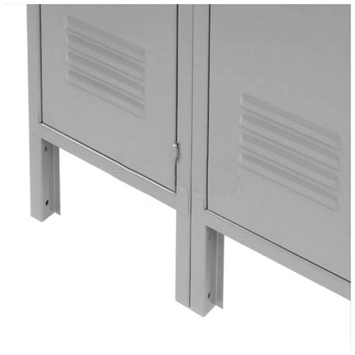 Global Industrial Single Tier Locker, 15x18x72, 3 Door, Ready to Assemble, Gray Global Industrial