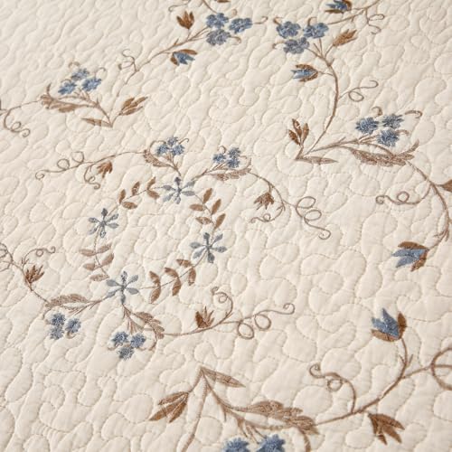 Quilt Set Blue Floral 3D Embroidery Pattern 3 PCS 100% Cotton Reversible Quilted Embroidered Decorative Bedspreads Coverlet Set, Lightweight &Soft King Size White Bedding Coverlet for All Season ROOMLIFE