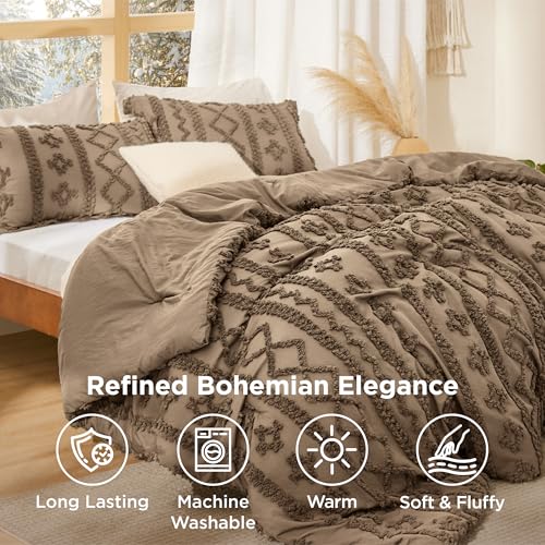 Bedsure Tufted Boho Comforter Set King Size - Light Brown Boho Bed Set, GentleSoft™ 3 Pieces Farmhouse Shabby Chic Embroidery Bedding, Gifts for Woman, Jacquard King Comforter for All Seasons Bedsure
