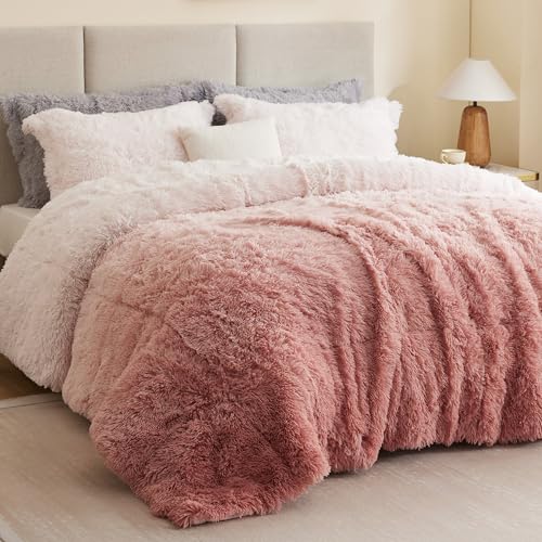 Intelligent Design Brielle, Long Shaggy Faux Fur Comforter Set, Plush Reverse, Trendy Ombre Design, Modern, Cozy All Season Bedding, Matching Sham, Full/Queen(90"x90") Blush 3 Piece Intelligent Design
