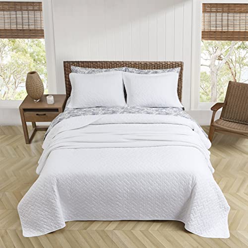 Tommy Bahama - King Quilt Set, Soft Bedding with Matching Shams, Cozy Bedspread, Bedding Set for All Seasons (Chevron White, King) Tommy Bahama