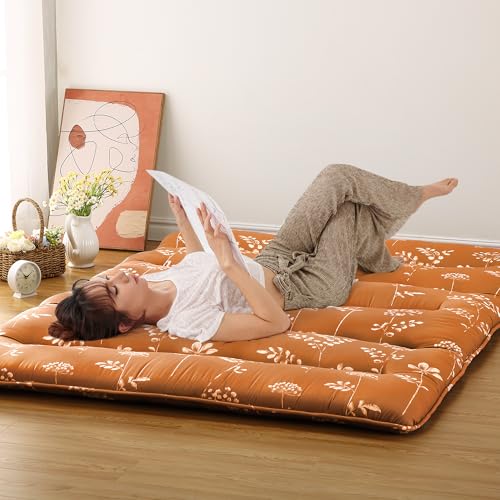 STMHOM Thick Japanese Floor Mattress for Guest & Camping, Foldable Futon Floor Mattress, Roll Up Tatami Mat Sleeping Pad, Portable Floor Lounger Bed for Dormitory & Travel, Wave-Flowers Brick Red STMHOM