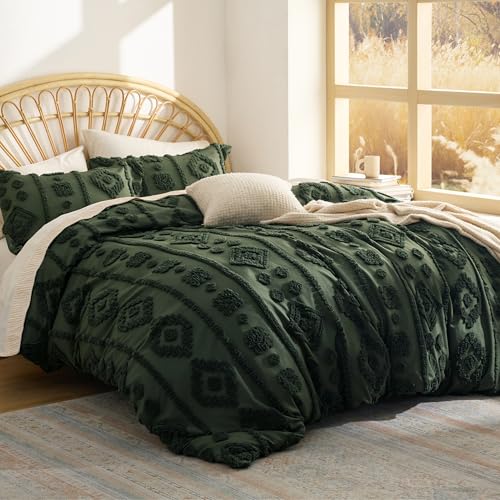 Bedsure Boho Tufted Green Comforter Set Queen Size, GentleSoft™ 3 Pieces Boho Farmhouse Decor Bedding, Exquisite Shabby Chic Bedding for All Seasons, 1 Bed Comforter, 2 Pillow Shams, 90x90 Inches Bedsure
