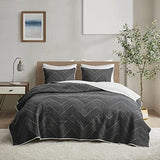 Ink+Ivy Reversible Cotton Quilt Set - Trendy Chevron Design Summer Cover Breathable Coverlet, Lightweight All Season Bedding Layer for Winter, Matching Shams, Full/Queen(88"x92"), Black 3 Piece INK+IVY
