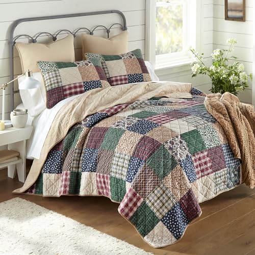 Donna Sharp Rustic Paisley Pieced Patchwork Cotton Quilted Bedding Set - 3-Piece Cal King Size Quilt Set - Includes 1 Quilt and 2 Pillow Shams - Machine Washable - Perfect for Rustic Decor Donna Sharp