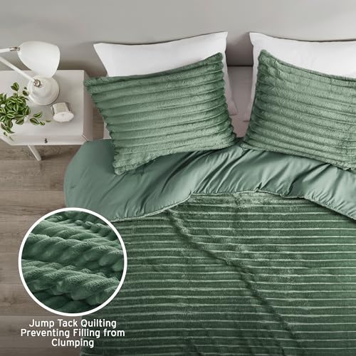 Intelligent Design Twin Comforter Set, Cozy Plush Bedding, Microfiber Reverse, 2 Piece, Lightweight, Super Soft Ribbed Velvet Comforter 1 Sham, All Season Fluffy Bed Set, Avril, Twin/Twin XL Green Intelligent Design
