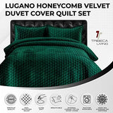 Tribeca Living Lugano Oversized Velvet Quilt Set - All Season, Extra Large, 3 Piece Queen Size Comforter Set with 2 Pillow Shams in Emerald Green Honeycomb Pattern 260GSM Tribeca Living