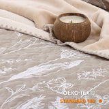 JANZAA Quilts Queen Size Oatmeal Bed Spread with White Floral Pattern Botanical Microfiber Quilts Set Lightweight Comforter 3 Pieces Reversible Bedding Set (1 Queen Quilt and 2 Pillow Cases) JANZAA