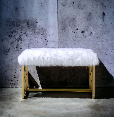 Bagley II - Bench Faux Fur - White / Gold HouseOfZazla