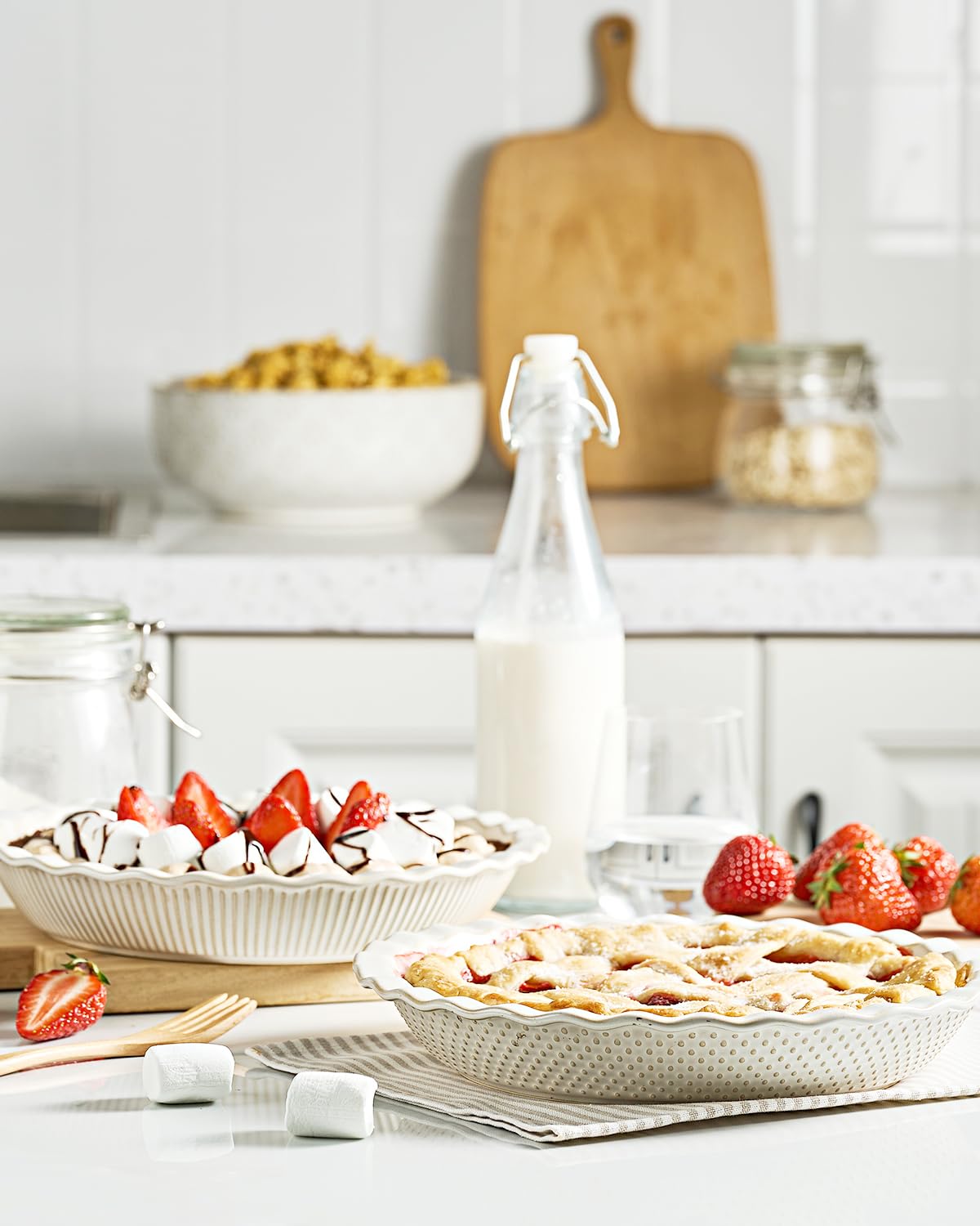 getstar Ceramic Pie Pan Set of 2, 9 inch Pie Dish for Baking, Non-Stick, Oven & Dishwasher Safe, Farmhouse Decor Quiche Baking Dish, Pie Plate, Deep Dish Pie Pan (Embossed Stripes+Dots) getstar