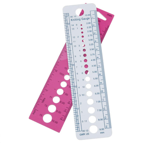 AYLIFU 2 PCS Plastic Knitting Needle Gauge Ruler Knitting Needle Sizer Knitting Gauge Measuring Tool for Sewing or Student Study (2 Colors) AYLIFU