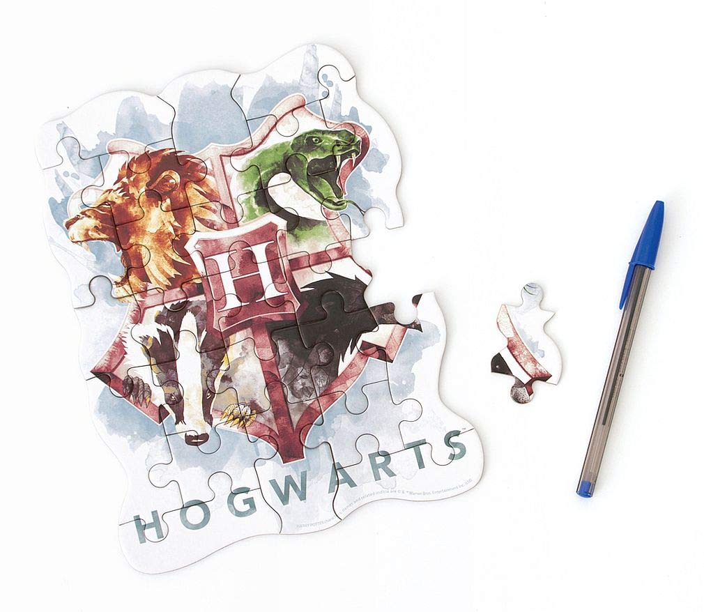 Playhouse Harry Potter Houses of Hogwarts 25-Piece Die-Cut Shaped Mini Puzzle for Kids Playhouse