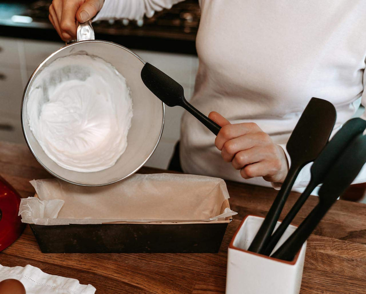 KITCHENLOVE Premium 600°F Heat Resistant 5 Piece Silicone Spatula Set for Baking, Cooking, Mixing - Non-Stick with High Grade S-Iron Steel Core - One Piece Seamless Design - BPA Free (Black) KITCHENLOVE