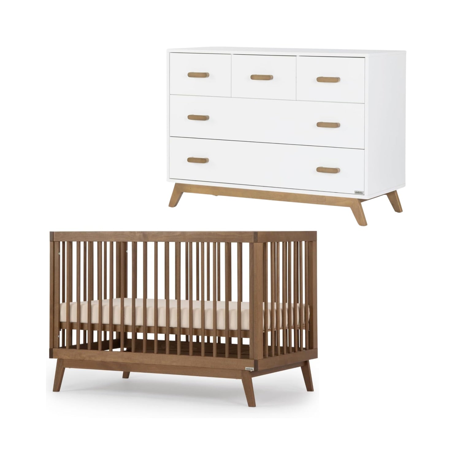dadada Soho Baby Nursery Furniture Set. Baby Crib and Dresser Set Comb