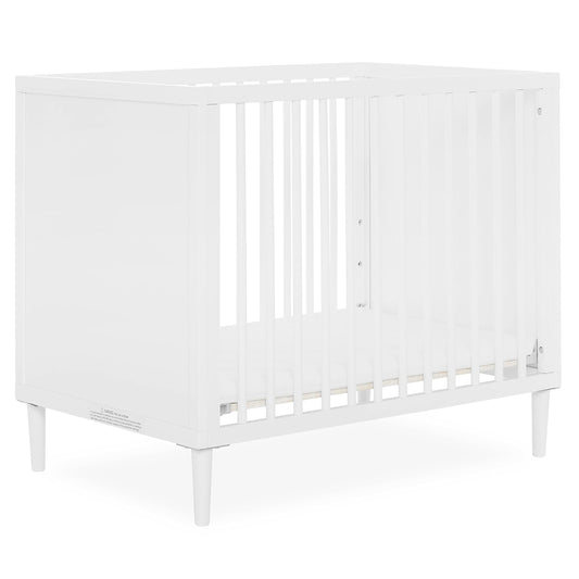 Dream On Me Lucas Mini Modern Crib with Rounded Spindles in White , 39x25.5x33 Inch (Pack of 1)