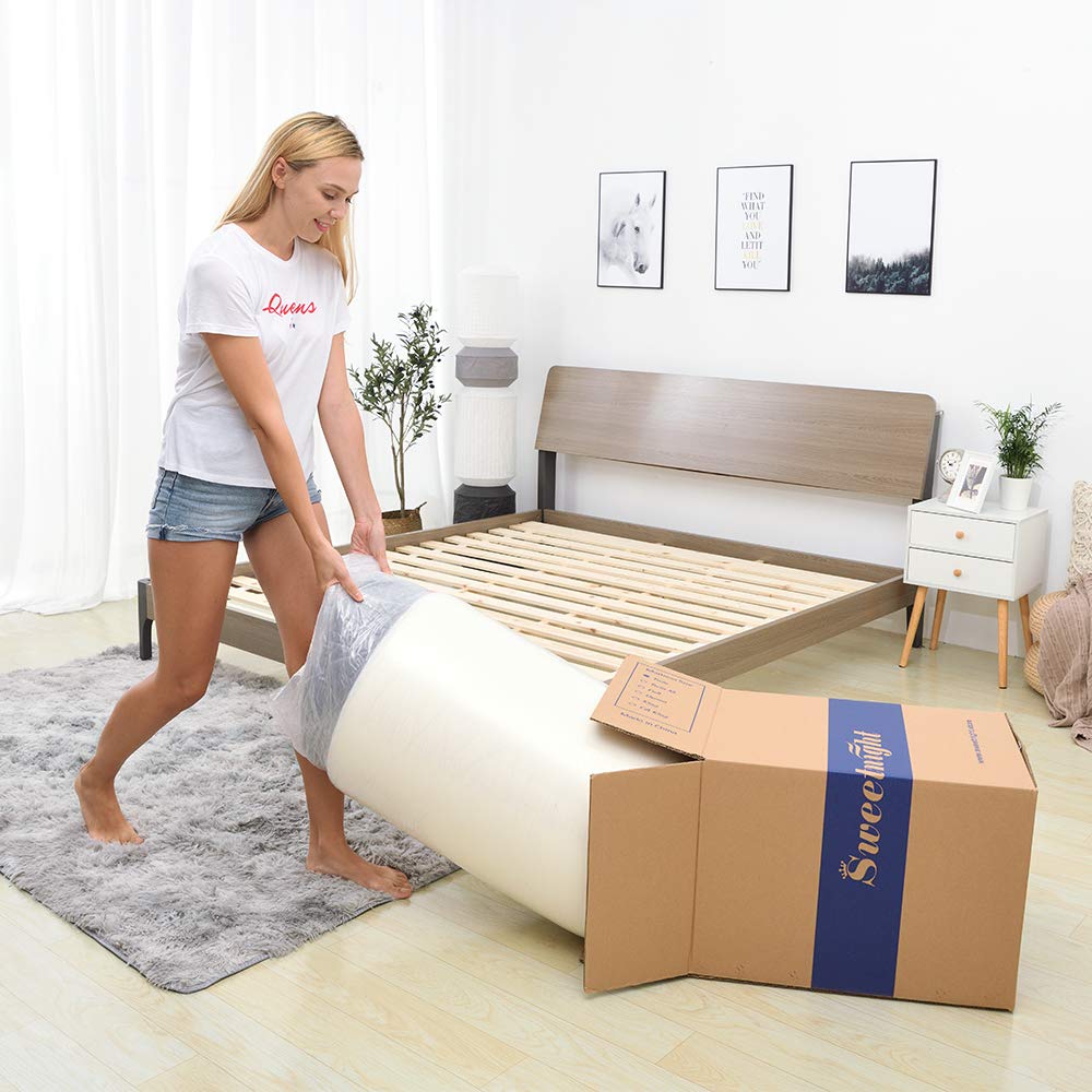 Sweetnight Queen Mattress in a Box - 12 Inch Plush Pillow Top Hybrid Mattress, Gel Memory Foam for Motion Isolating Individually Wrapped Coils, Queen Size, Twilight Sweetnight