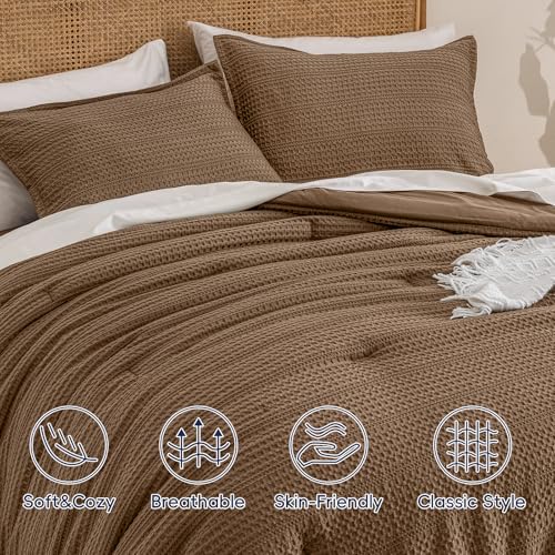 PHF Soft Waffle Comforter Set Queen Size- Comfy Breathable Waffle Weave Comforter with 2 Pillow Shams, 3 Pieces Less Snagging Lightweight Textured Bedding Set for All Season, Mocha/Cocoa Brown PHF
