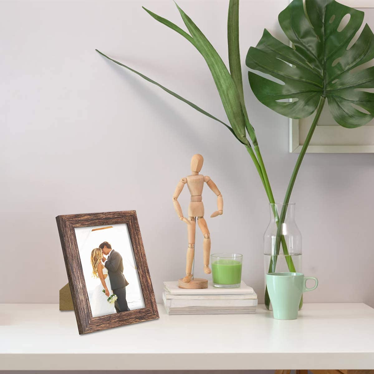 Q.Hou 5x7 Picture Frame Wood Pattern Rustic Brown Photo Frames Packs 4 with High Definition Plexiglass for Tabletop or Wall Decor (QH-PF5X7-BR) Q.Hou