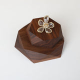 GemeShou 2pcs Wooden Jewelry display tray, Hexagon jewelry display riser, Jewelry retail shop photography props【Walnut Hexagon tray-2pcs】 GemeShou