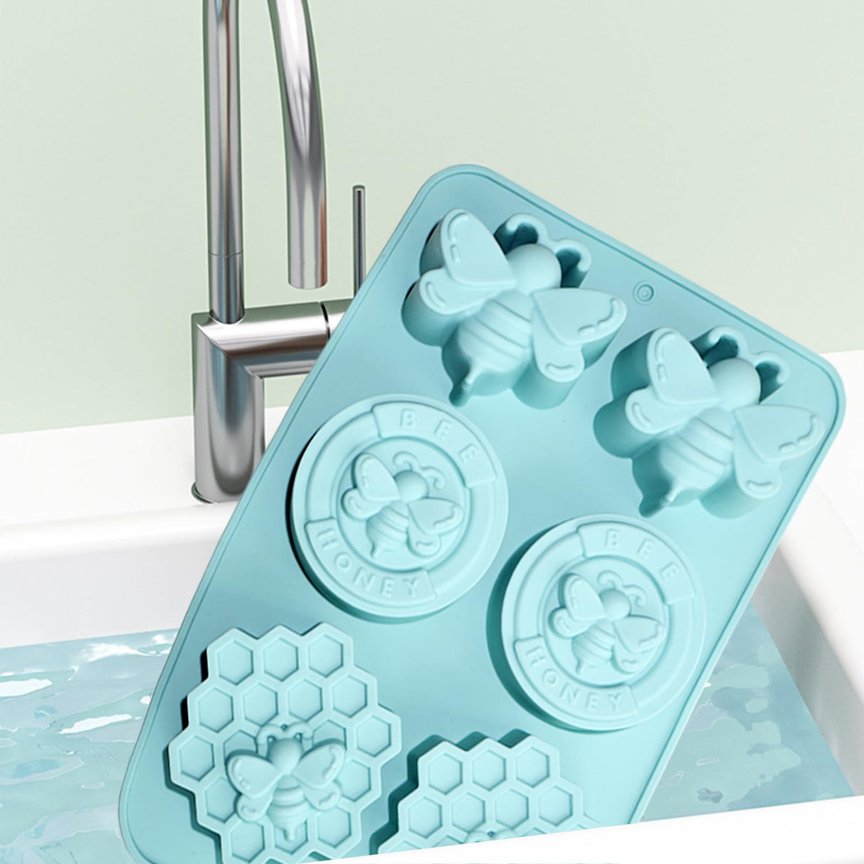 2Pcs Bee Silicone Molds Honeybee Silicone Mold for Making Homemade Soap, Lotion Bar, Jello, Bath Bomb, Beeswax, Candle BZIDII