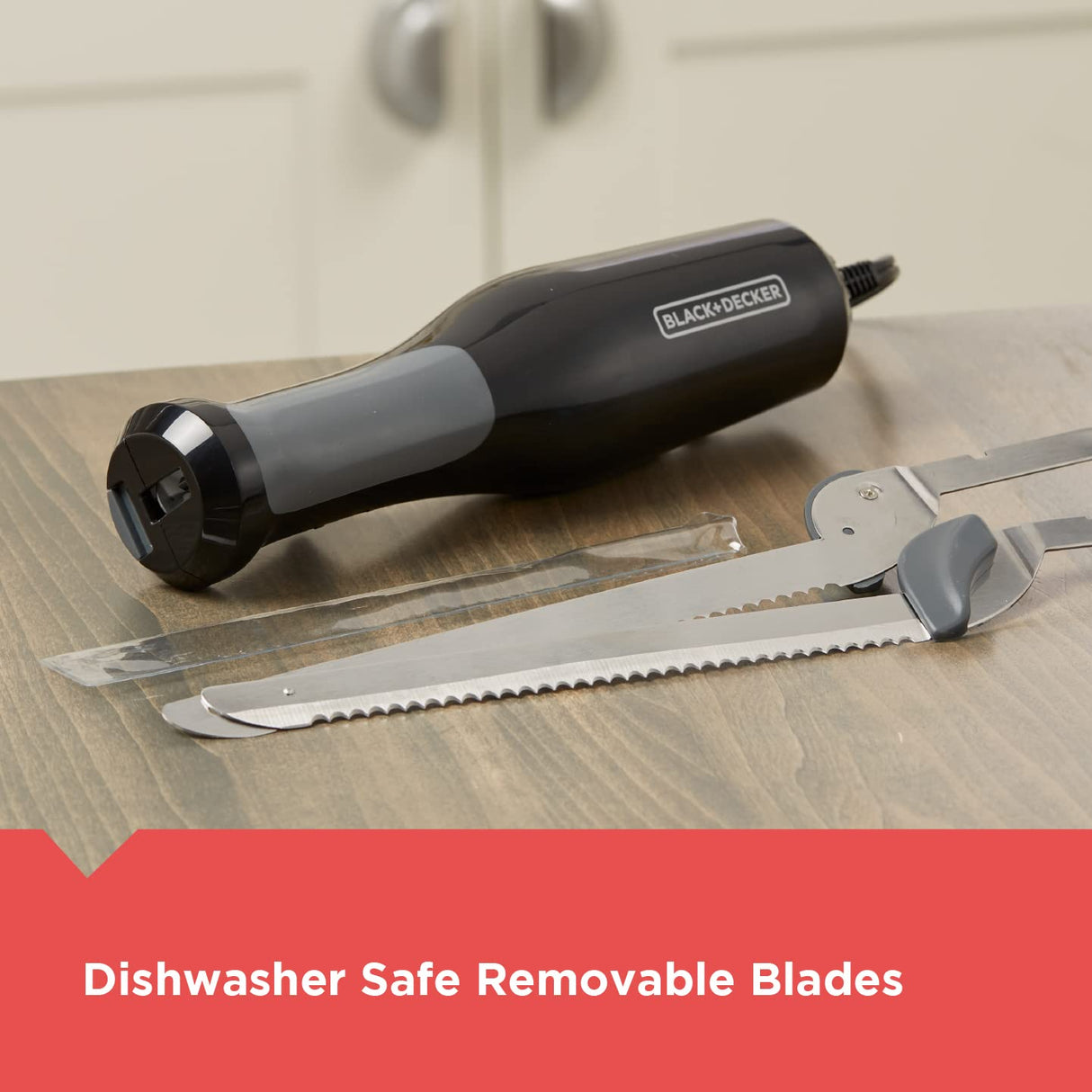 BLACK+DECKER Comfort Grip™ Electric Knife With Storage Case, Black BLACK+DECKER