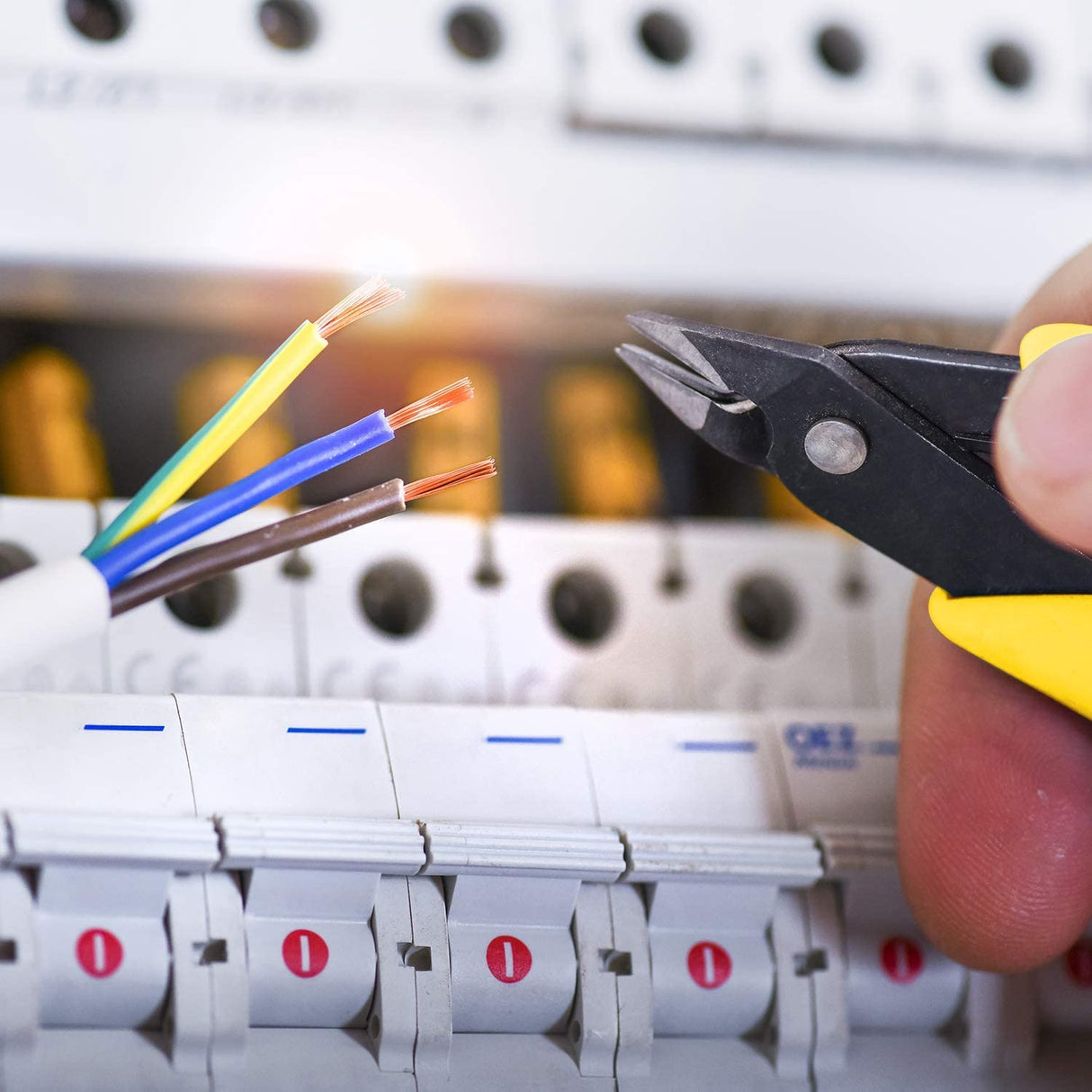 HongWay 5pcs Micro Flush Cutters, Wire Cutter with Internal Spring, Diagonal Cutters for Electronics, Heating Wire, Model Sprue, Soft Copper Wire Snips, 5 inches, Yellow HongWay