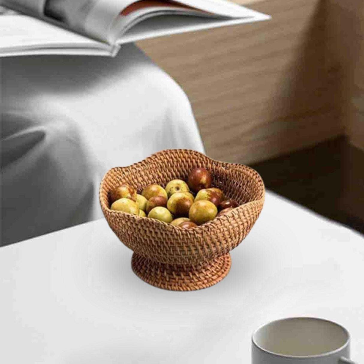 Rattan Fruit Bowl, Food Snack Serving Basket, Basket Display,Footed Fruit Basket, Woven Fruit Basket for Picnic, Countertop Makeup, Photo Props, small Bothyi