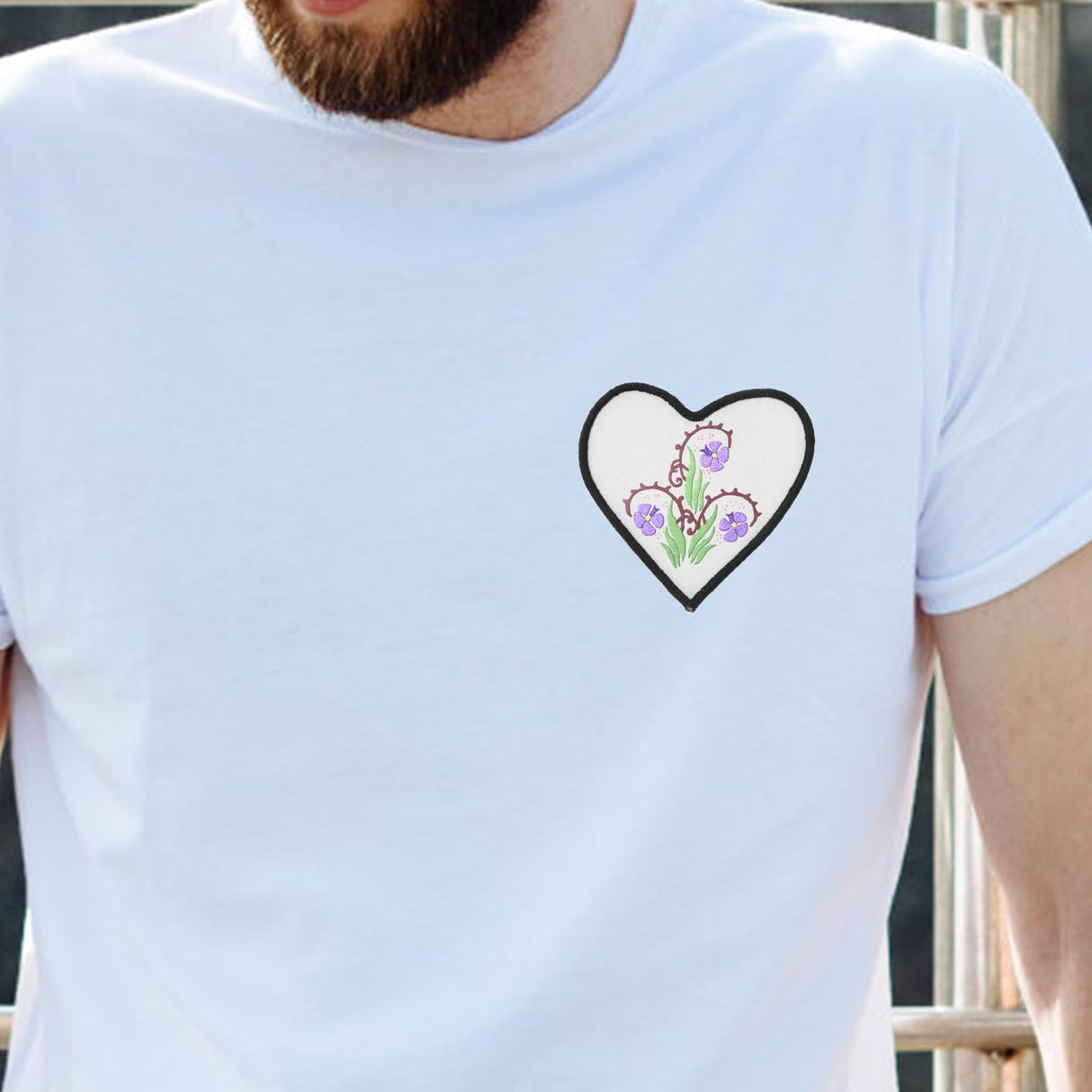 VILLCASE 10pcs Sublimation Iron-on Patches, Heart Shaped Blank Iron-on Fabric Patches, Heat Transfer Appliques, Fabric Repair Decorative Patches for Hats Clothes Jeans Backpacks VILLCASE