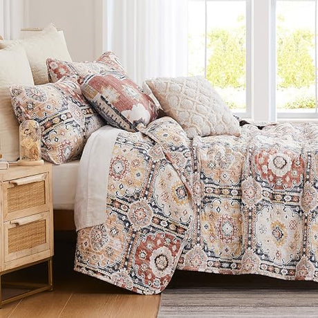 Southshore Fine Living, Inc. Full or Queen Size Quilt Set, 7-Piece with 2 Pillow Shams, 2 Euro Shams, Throw Pillow & Throw Cover, Boho Bedding Set, Queen/Full Size Quilts for Bed, Kilim Natural Southshore Fine Living, Inc.