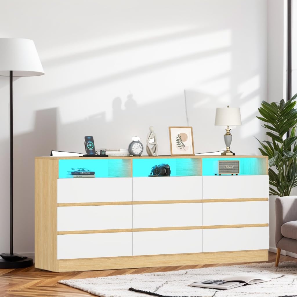 Auromie 6 Drawers Dresser, Double Modern Chest of Drawers with Power Outlet, Dresser TV Stand with Led Light Strip, Drawer Organizer for Bedroom, Living Room, Hallway (Light Walnut + White, 9 Drawer) Auromie