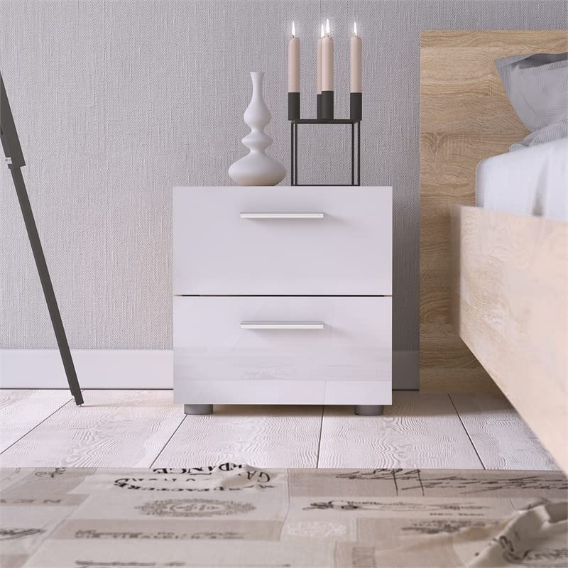 Home Square Contemporary Style 4 Piece Bedroom Set with Two Nightstands, 8 Drawer Double Dresser and 4 Drawer Chest in Oak and White Gloss Home Square
