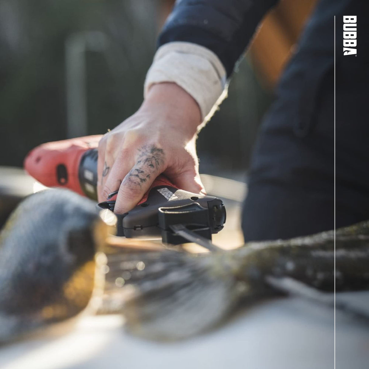 BUBBA Pro Series Lithium-Ion Electric Fillet Knife with Non-Slip Grip Handle, 4 Ti-Nitride S.S. Coated Non-Stick Reciprocating Blades, Charger and Case for Fishing BUBBA