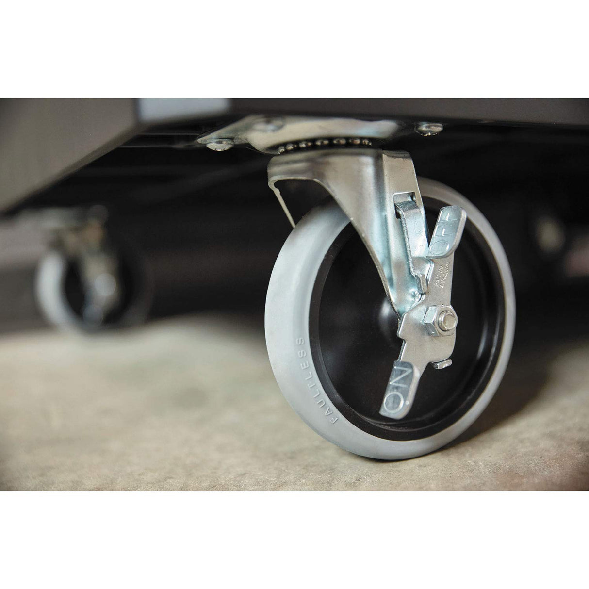 Rubbermaid Commercial Products Heavy Duty Adaptable Utility Cart, Black, Medium, 51H x 36W, Service Cart Rubbermaid Commercial Products