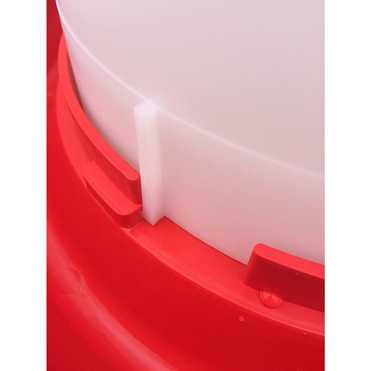 Farm Innovators Heated Chicken Waterer, Poultry Water Fountain, 3 Gallon Farm Innovators Inc.