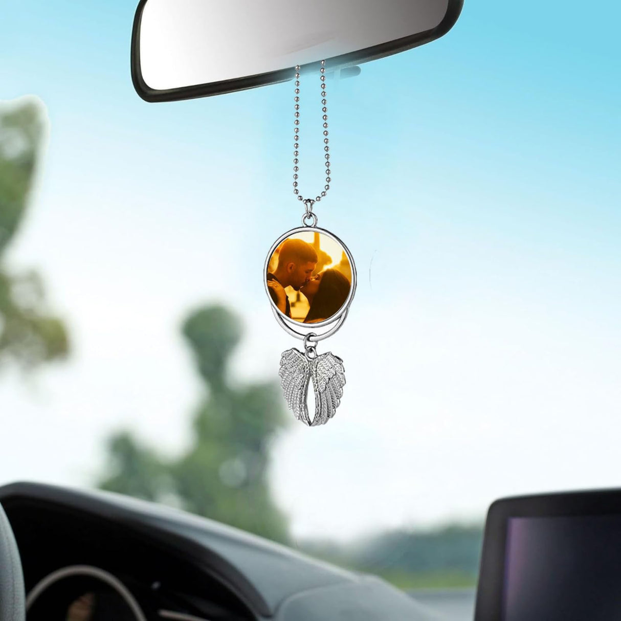 8 Set Silver Angel Wing Sublimation Blank Car Hanging Ornament Charms Heat Transfer Blank Photo Frame Pendants Customize Keychain for Automobile Rearview Mirror Home Window Ornaments Frinnovan